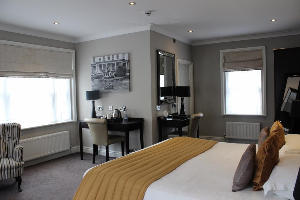 Hotel The Wyastone Cheltenham Zimmer foto